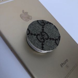 Gucci Pop Up Phone Holder